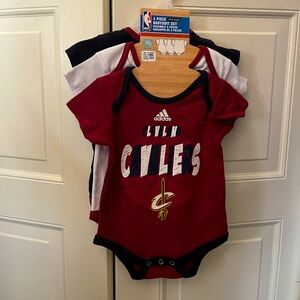 Cleveland Cavaliers NBA 6-9 Month Onesie Set